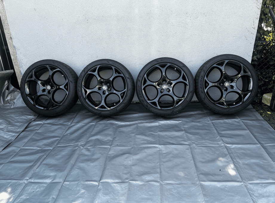 Cerchi in lega Alfa Romeo Stelvio 21" 2020-