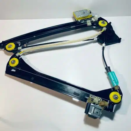 ALZAVETRO ANTERIORE SX MERCEDES CLA C118