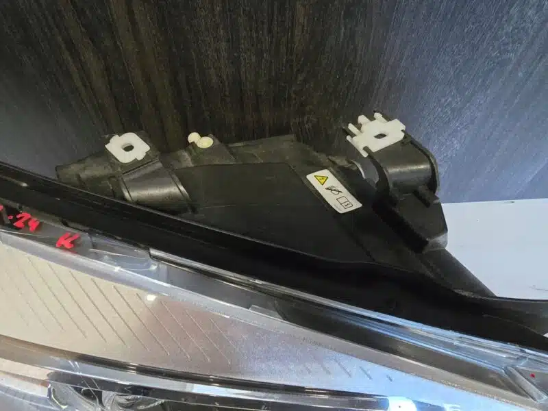 Faro destro anteriore xenon dinamico adattivo LCI restyling BMW X1 E84