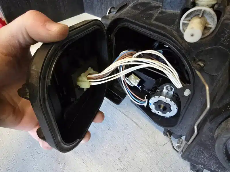 Faro destro anteriore xenon dinamico adattivo LCI restyling BMW X1 E84