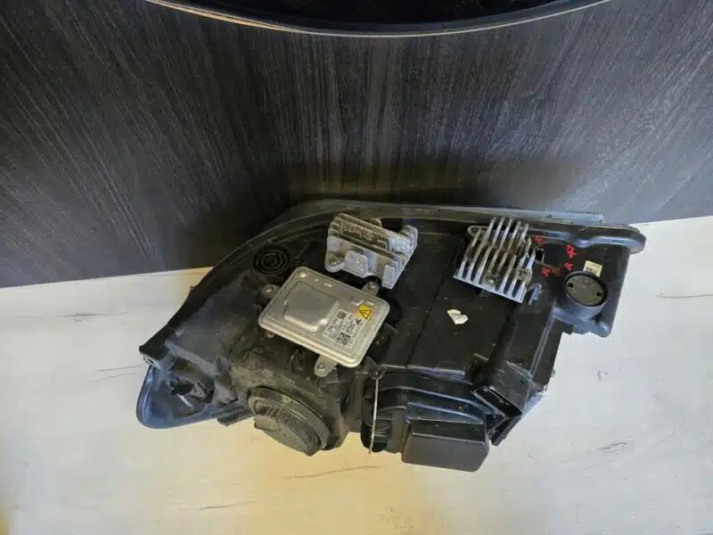 Faro destro anteriore xenon dinamico adattivo LCI restyling BMW X1 E84