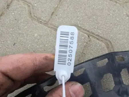 Fissaggio staffa parafango paraurti destro BMW X5 G05 F95 7421850 INAŁ