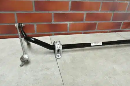 STABILIZZATORE ANTERIORE BMW M2 F87 M3 F83 2284762 2598km