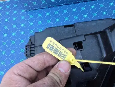 Ventola del radiatore Mercedes A0999063902