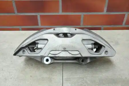 Pinza freno anteriore Destro BMW 5 G60 G61 7 G70 X3 G45 3733km