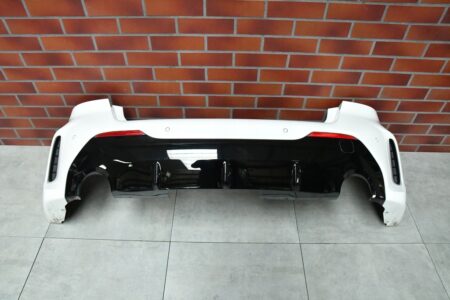 Paraurti posteriore BMW 1 F40 Pacchetto M A300 COMPLETO