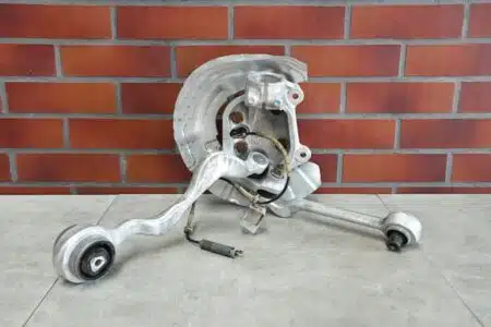 snodo destro braccio oscillante BMW 1 E81 E87 3 F90 F91 smontaggio