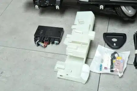 gancio traino elettrico modulo cablaggio installazione BMW 5 G60 G61