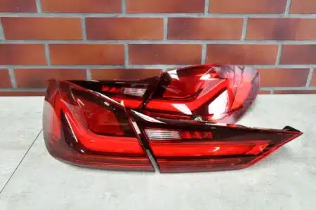 FanaleDE POSTERIORI LATO SINISTRO Lato Destro BMW 1 F40 LED 35002km