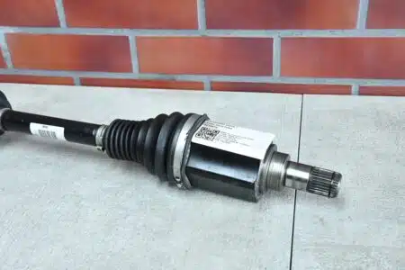 Semiasse Lato Sinistro Davanti Anteriore BMW 4 G26 9452629 Smontaggio