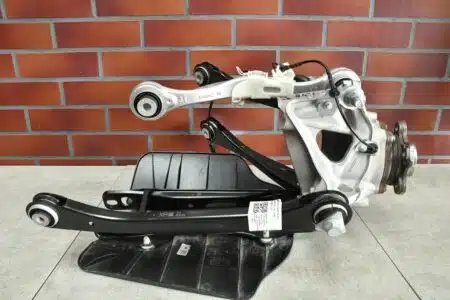 Sospensione posteriore Lato Destro braccio oscillante posteriore BMW 5 G60 3733km smontaggio