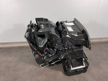 SCATOLA DISTRIBUZIONE ARIA ABITACOLO MINI F65 F66 F67 2023-2025 -26-