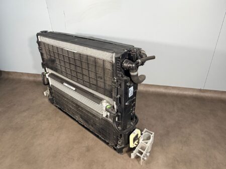 GRUPPO RADIATORI E VENTOLA BMW G20 G22 IBRIDO E BENZINA 2019-2024 -37-