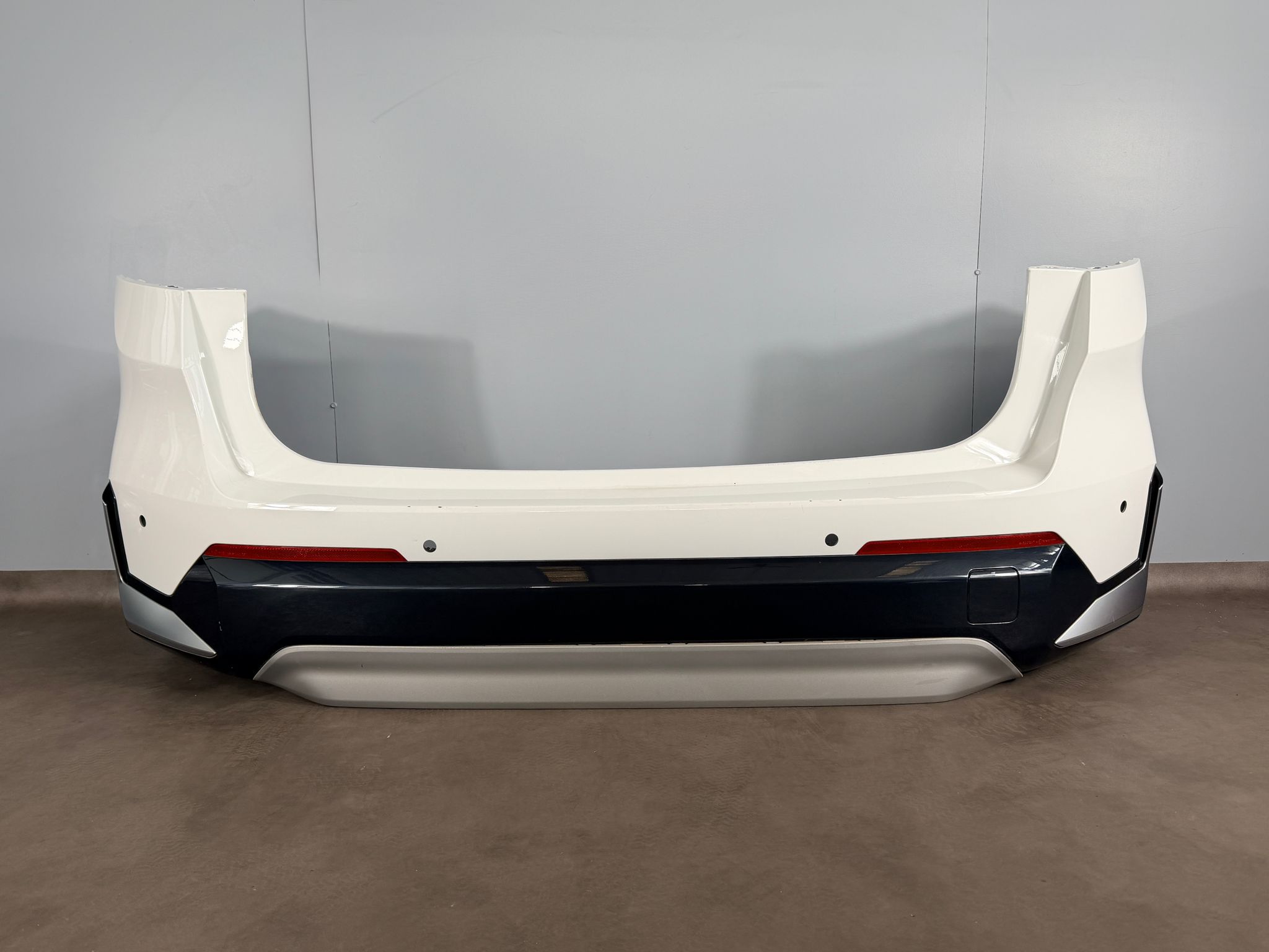 PARAURTI POSTERIORE BMW X1 iX1 U11 2021-2025 BIANCO A300 -2-
