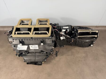 SCATOLA DISTRIBUTORE CLIMATIZZATORE 64119237548 BMW SERIE 1 2 3 4 F20 - F36 2010-2021 -7-