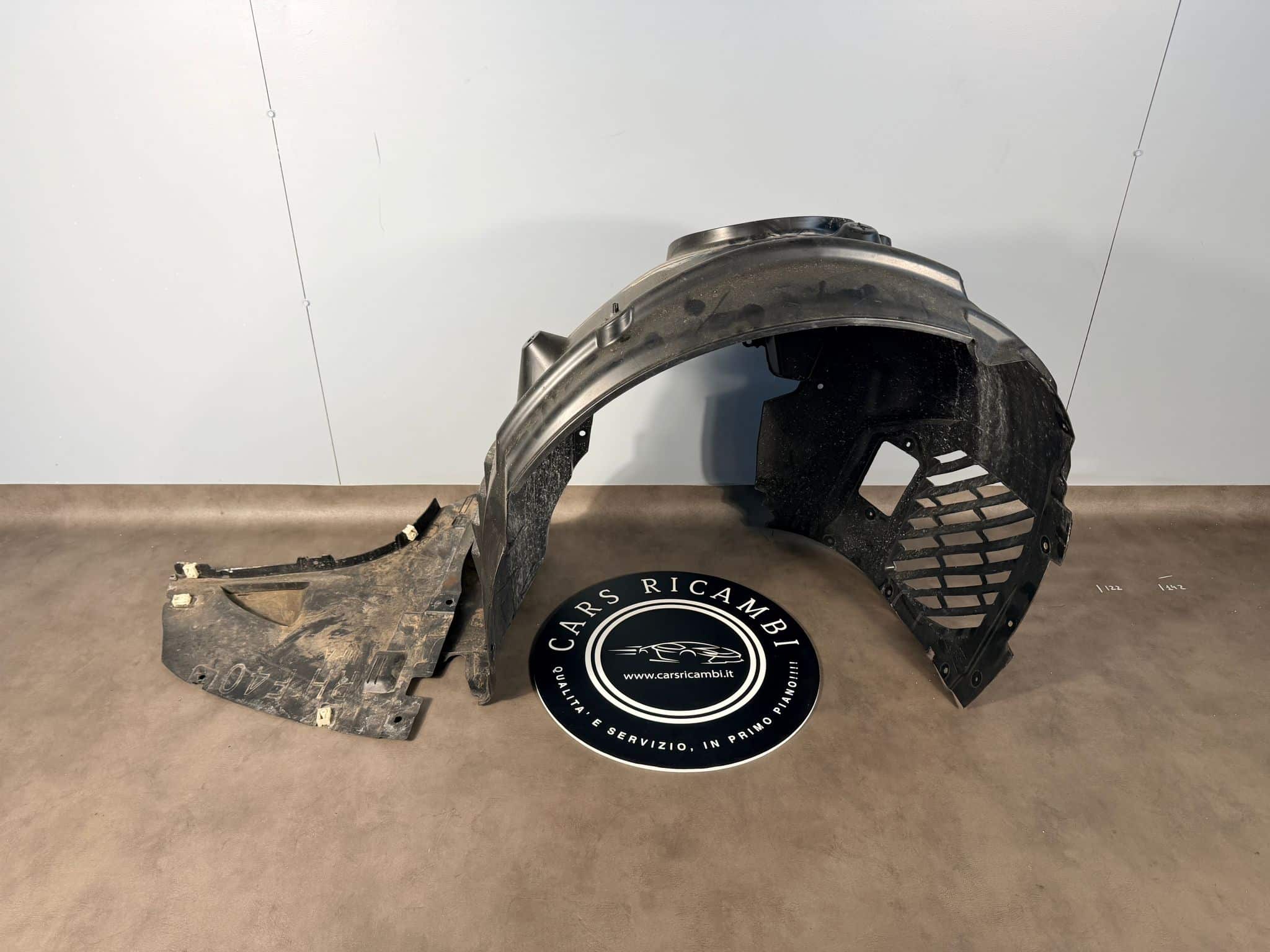 PARASASSI ANTERIORE DESTRO BMW SERIE 1,2 F40 F44 -19-