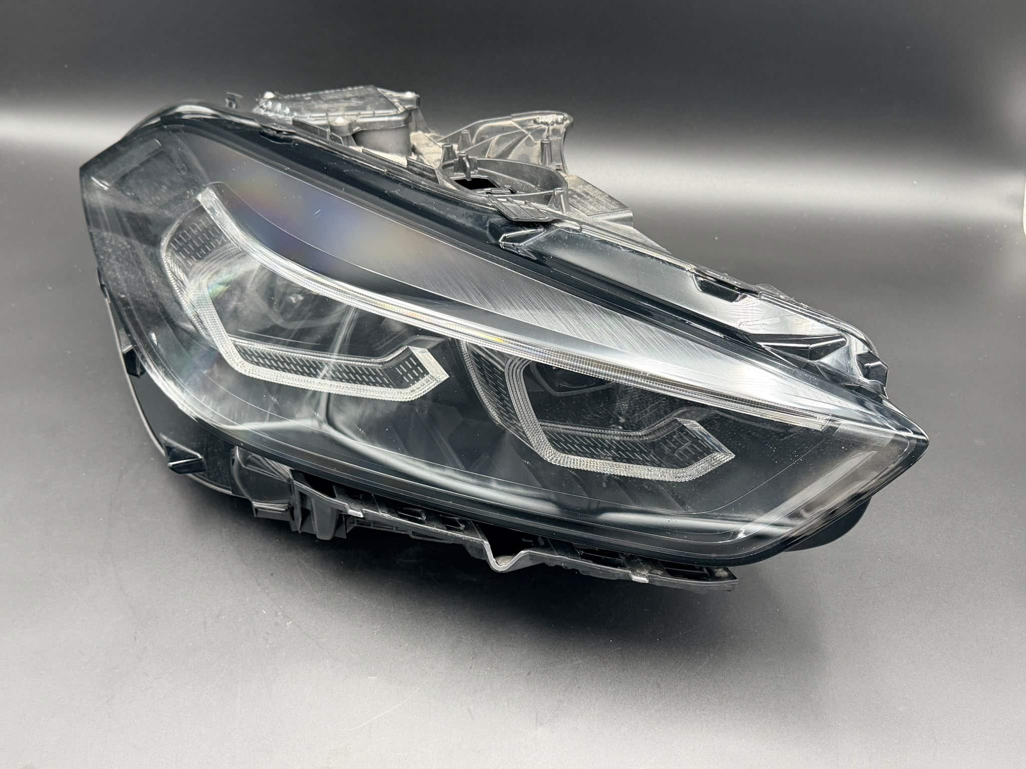 FARO DESTRO SHADOW LINE LED ADAPTIVE BMW F40 63115A177F2